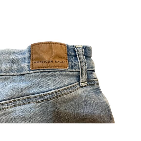 American Eagle Curvy Hi Rise Shorts - Picture 3 of 6